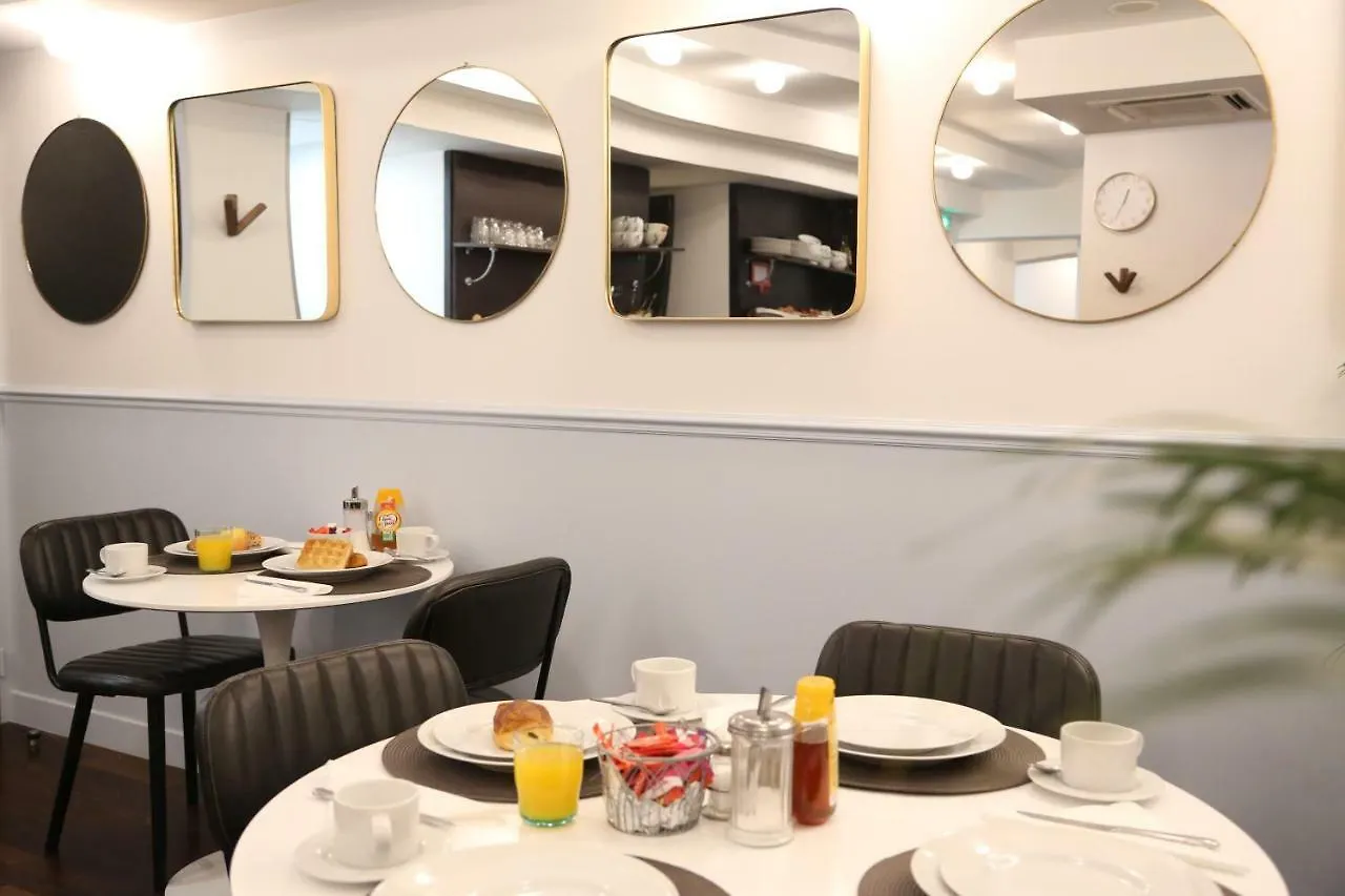 Stella Etoile Hotel Paris 3*,  France
